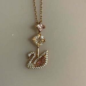 Swarovski Pink Dazzling Swan Y Necklace